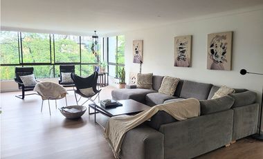 Elegancia, amplitud y ubicación estratégica. REMODELADO