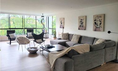 Elegancia, amplitud y ubicación estratégica. REMODELADO