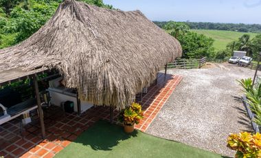 SE VENDE FINCA CON ALTA PROYECCIÓN TURISTICA, SECTOR BURITACA