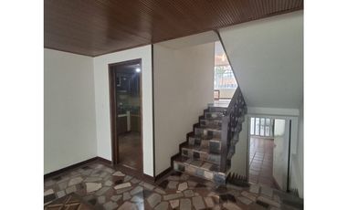 SE ARRIENDA CASA SECTOR PASADENA