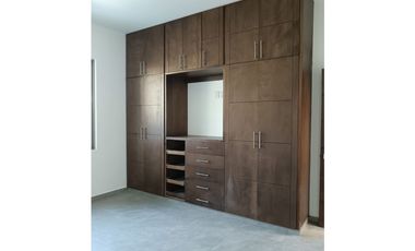 CASA NUEVA EN VENTA MODERNA EN RESIDENCIAL A 5 MIN DEL SUR DE CUERNA