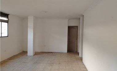 Kennedy, Hermoso Departamento en Renta, 100m2