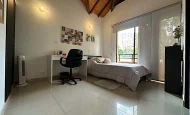 Casa en venta Jardines Campestre Floridablanca – Cañaveral, estrato 6, 4 habitaciones, 159 m² construidos, lote 170.5 m², MLS 16363