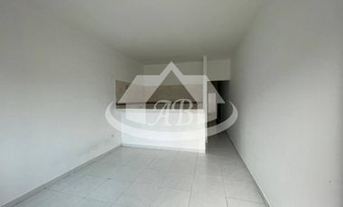 APARTAMENTO EN VENTA BARRIO EL PORTAL|9366