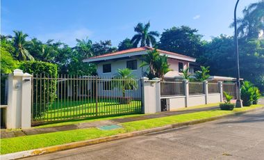 SE ALQUILA CASA EN ANCON