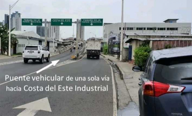 LOCAL COMERCIAL  EN PARQUE LEFEVRE 300M2 CERCA DE COSTA DEL ESTE