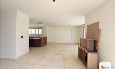 Venta de casa en Costa Sur