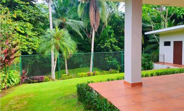 CASA EN CARDENAS REMODELADA  5REC 4.5B CON L/B 410M2