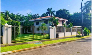 CASA EN CARDENAS REMODELADA  5REC 4.5B CON L/B 410M2