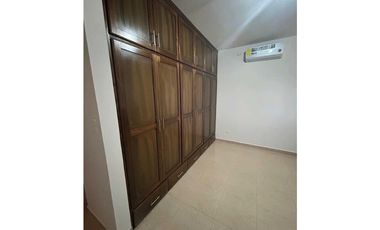 VENTA DE CASA EN ALGARROBOS 2R