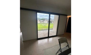 VENTA DE CASA EN ALGARROBOS 2R