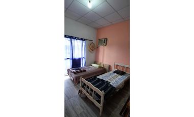 Casa con Quincho en Ayres de Colonia!