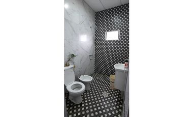 Casa con Quincho en Ayres de Colonia!