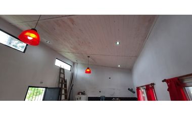 Casa con Quincho en Ayres de Colonia!