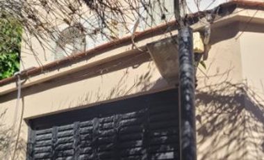 Casa PH en alquiler en Quilmes Este