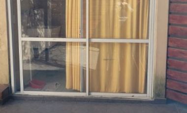 Casa PH en alquiler en Quilmes Este