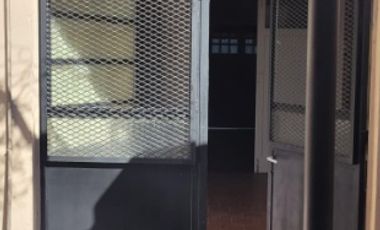 Casa PH en alquiler en Quilmes Este