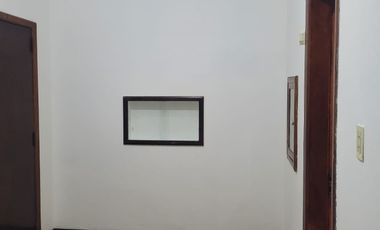 Casa PH en alquiler en Quilmes Este