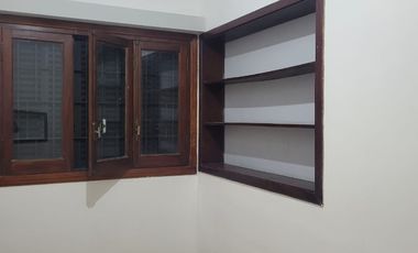 Casa PH en alquiler en Quilmes Este