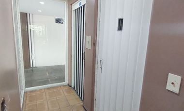 calle 49 e/13 y 14 - DEPTO 2 dorm