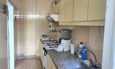 calle 49 e/13 y 14 - DEPTO 2 dorm