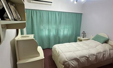 Hermosa casa con local comercial en venta en Villa Madero, PERMUTA MENOR VALOR