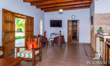 Casa en venta de 3 dormitorios en Campo Quijano