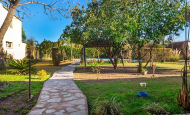 Casa en venta de 3 dormitorios en Campo Quijano