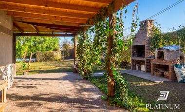 Casa en venta de 3 dormitorios en Campo Quijano
