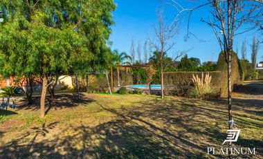 Casa en venta de 3 dormitorios en Campo Quijano