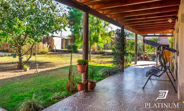 Casa en venta de 3 dormitorios en Campo Quijano