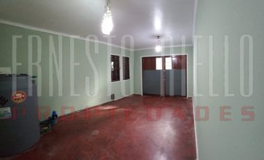 Casa en alquiler en Ezpeleta Este