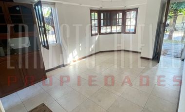 Casa en alquiler en Ezpeleta Este