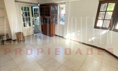 Casa en alquiler en Ezpeleta Este