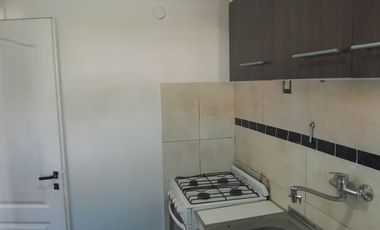 CASA 2 AMBIENTES  ALQUILER TEMPERLEY S/EXPENSAS