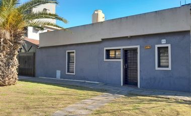 CASA 2 AMBIENTES  ALQUILER TEMPERLEY S/EXPENSAS