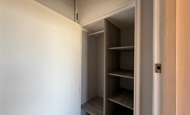 Departamento en Arriendo en Departamento 1 dormitorio remodelado, Metro Santa Lucía