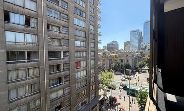 Departamento en Arriendo en Departamento 1 dormitorio remodelado, Metro Santa Lucía