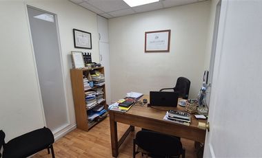 Oficina en Venta en BANDERA
