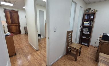 Oficina en Venta en BANDERA