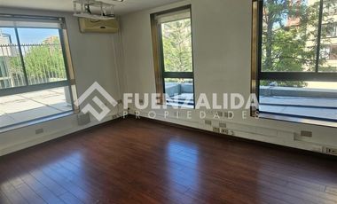 Oficina en Venta en Avenida Apoquindo con Avenida Americo Vespucio