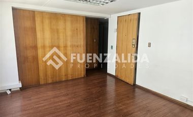Oficina en Venta en Avenida Apoquindo con Avenida Americo Vespucio
