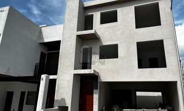 Casa sola en venta en Lomas de Lourdes, Saltillo, Coahuila