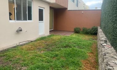 AMPLIA CASA CAÑADAS DEL LAGO