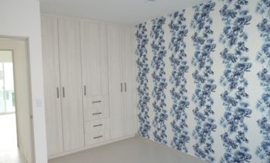 AMPLIA CASA CAÑADAS DEL LAGO