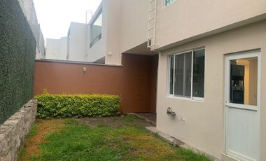 AMPLIA CASA CAÑADAS DEL LAGO