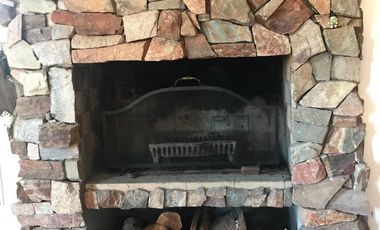 Casa en venta - 3 Dormitorios 3 Baños - Cañuelas