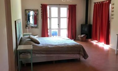 Casa en venta - 3 Dormitorios 3 Baños - Cañuelas