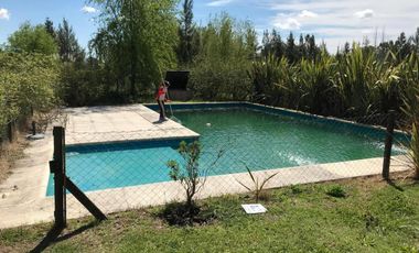 Casa en venta - 3 Dormitorios 3 Baños - Cañuelas