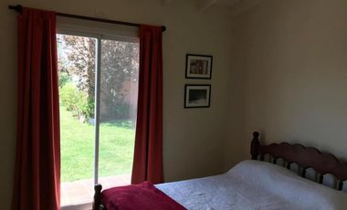 Casa en venta - 3 Dormitorios 3 Baños - Cañuelas